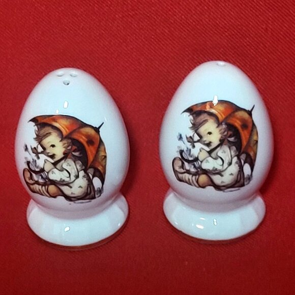Umbrella Girl MJ Hummel Egg Shaped Mini Salt and Pepper Shakers - Picture 1 of 9
